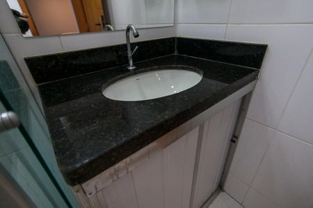 Apartamento para alugar com 47m², 2 quartos e 1 vagaBanheiro