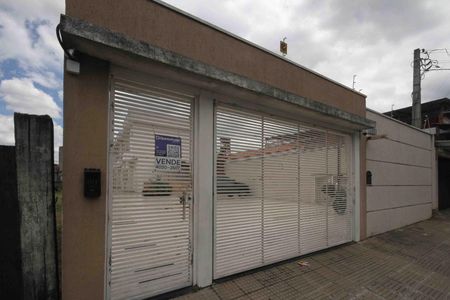 Casa de condomínio à venda com 80m², 2 quartos e 1 vagaFachada