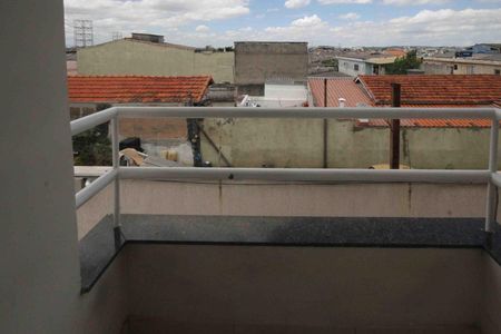 Casa de condomínio à venda com 80m², 2 quartos e 1 vagaVaranda