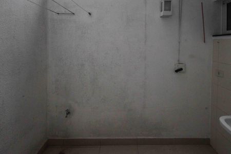 Casa de condomínio à venda com 80m², 2 quartos e 1 vagaÁrea de Serviço