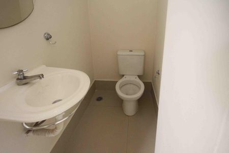 Casa de condomínio à venda com 80m², 2 quartos e 1 vagaLavabo