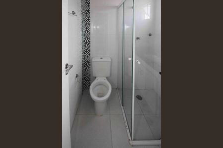 Casa de condomínio à venda com 80m², 2 quartos e 1 vagaBanheiro da Suite 02