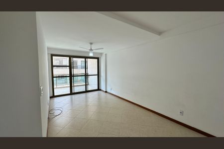 Sala de apartamento para alugar com 3 quartos, 89m² em Recreio dos Bandeirantes, Rio de Janeiro