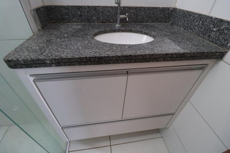 Apartamento para alugar com 123m², 3 quartos e 2 vagasBanheiro do Quarto 1