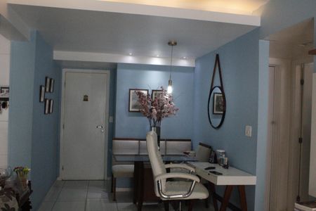 Apartamento à venda com 58m², 2 quartos e 1 vagaSala