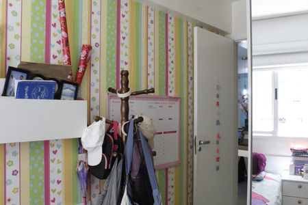 Apartamento à venda com 58m², 2 quartos e 1 vagaQuarto 2