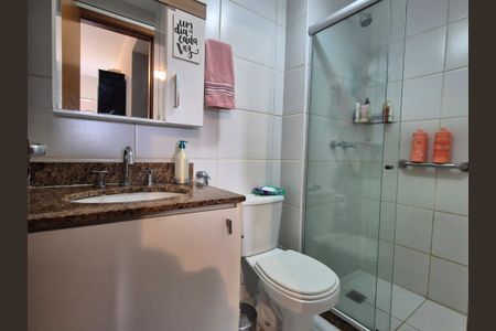 Apartamento à venda com 109m², 4 quartos e sem vaga Apartamento à venda com 109m², 4 quartos e sem vagaBanheiro