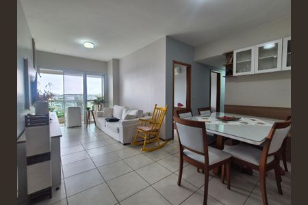 Sala  de apartamento para alugar com 4 quartos, 109m² em Recreio dos Bandeirantes, Rio de Janeiro