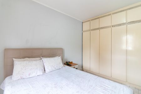 Casa à venda com 170m², 3 quartos e 1 vagaQuarto 1