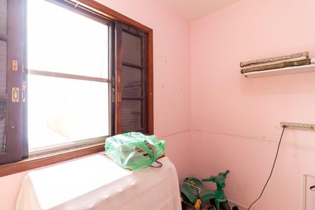 Casa à venda com 170m², 3 quartos e 1 vagaQuarto de Serviço