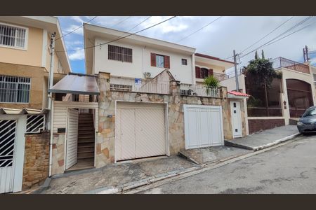 Casa à venda com 170m², 3 quartos e 1 vagaFachada