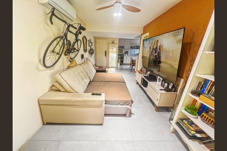 Sala de apartamento para alugar com 2 quartos, 90m² em Recreio dos Bandeirantes, Rio de Janeiro