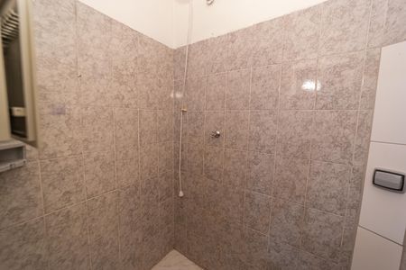 Casa para alugar com 60m², 2 quartos e sem vaga Casa para alugar com 60m², 2 quartos e sem vagaBanheiro do Quarto 2