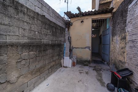 Casa para alugar com 60m², 2 quartos e sem vaga Casa para alugar com 60m², 2 quartos e sem vagaFachada