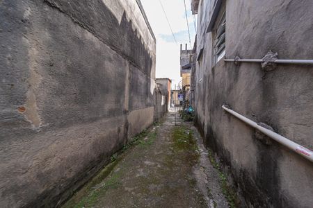 Casa para alugar com 60m², 2 quartos e sem vaga Casa para alugar com 60m², 2 quartos e sem vagaFachada