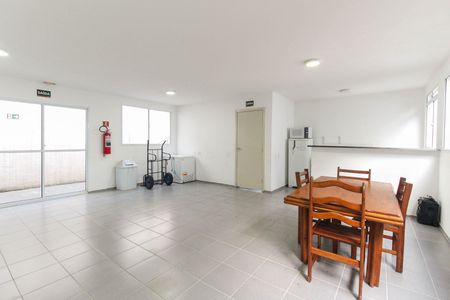 Apartamento para alugar com 42m², 1 quarto e sem vagaSalão de Festas