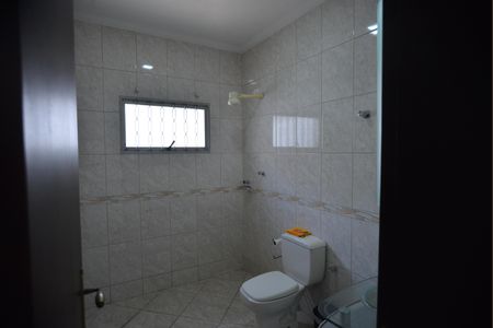 Casa para alugar com 274m², 3 quartos e 4 vagasBanheiro Social
