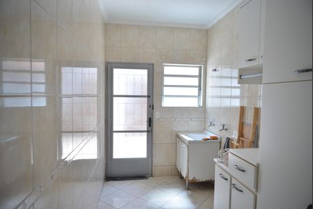 Casa para alugar com 274m², 3 quartos e 4 vagasÁrea de Serviço