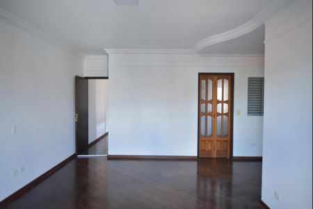 Casa para alugar com 274m², 3 quartos e 4 vagasQuarto 1