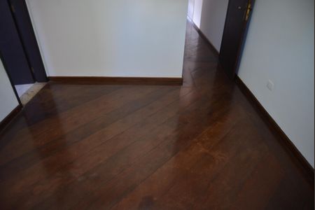 Casa para alugar com 274m², 3 quartos e 4 vagasSuite 1