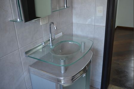 Casa para alugar com 274m², 3 quartos e 4 vagasBanheiro da Suíte 2