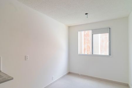 Sala de apartamento para alugar com 1 quarto, 35m² em Parque Industrial Tomas Edson, São Paulo