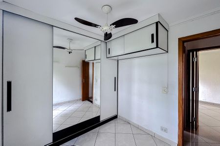 Apartamento para alugar com 50m², 2 quartos e 1 vaga Apartamento para alugar com 50m², 2 quartos e 1 vagaQuarto 2