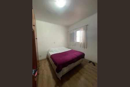 Casa à venda com 300m², 3 quartos e 6 vagasFoto 24