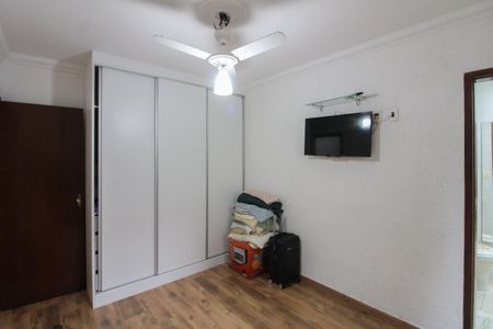 Casa à venda com 240m², 4 quartos e 4 vagas Casa à venda com 240m², 4 quartos e 4 vagasSuíte 1