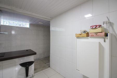 Casa à venda com 240m², 4 quartos e 4 vagas Casa à venda com 240m², 4 quartos e 4 vagasCozinha