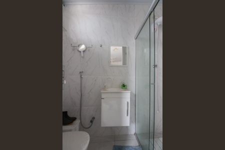 Casa à venda com 240m², 4 quartos e 4 vagas Casa à venda com 240m², 4 quartos e 4 vagasBanheiro da Suíte 3