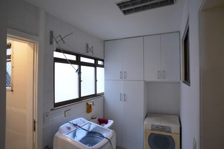 Apartamento à venda com 185m², 3 quartos e 2 vagasÁrea de Serviço