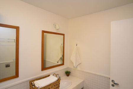 Apartamento à venda com 185m², 3 quartos e 2 vagasBanheiro Social