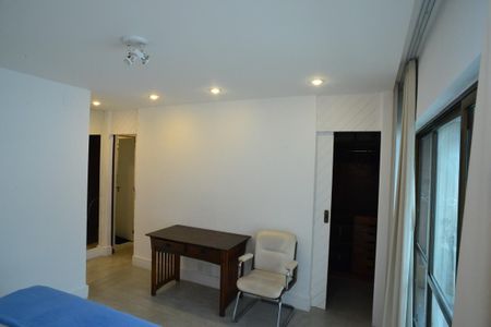 Apartamento à venda com 185m², 3 quartos e 2 vagasSuíte