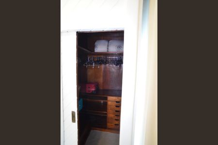 Apartamento à venda com 185m², 3 quartos e 2 vagasCloset