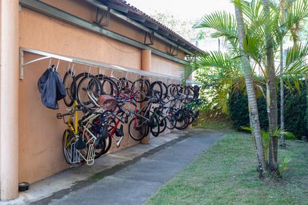 Área Comum - Bicicletário de apartamento para alugar com 2 quartos, 60m² em Vila Nova Teixeira, Campinas