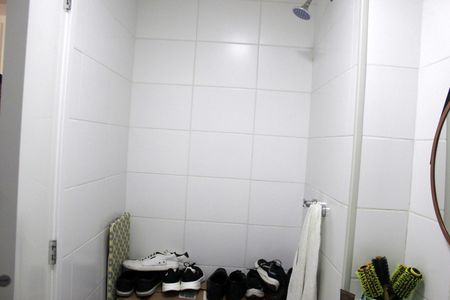Apartamento à venda com 81m², 3 quartos e 2 vagasBanheiro social