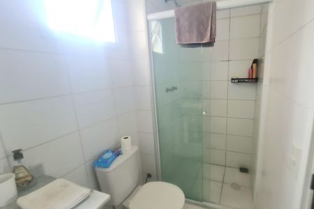 Apartamento à venda com 81m², 3 quartos e 2 vagasBanheiro da Suíte