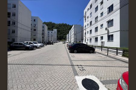 Apartamento à venda com 44m², 2 quartos e 1 vaga Apartamento à venda com 44m², 2 quartos e 1 vagaFachada