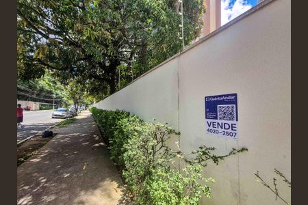 Apartamento à venda com 65m², 2 quartos e 1 vagaFachada - Plaquinha