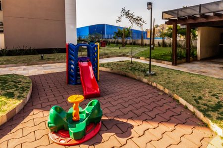 Apartamento à venda com 65m², 2 quartos e 1 vagaÁrea comum - Playground