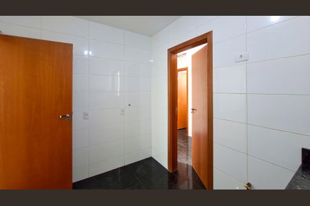 Apartamento para alugar com 183m², 3 quartos e 2 vagasCozinha e Área de Serviço
