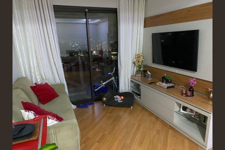 Apartamento à venda com 3 quartos, 82m² em Vila Vermelha, São Paulo