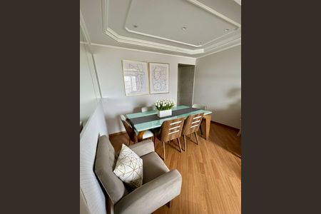 Apartamento à venda com 3 quartos, 82m² em Vila Vermelha, São Paulo