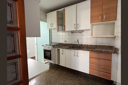 Apartamento à venda com 63m², 2 quartos e 1 vaga Apartamento à venda com 63m², 2 quartos e 1 vagaCozinha