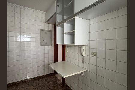 Apartamento à venda com 63m², 2 quartos e 1 vaga Apartamento à venda com 63m², 2 quartos e 1 vagaCozinha
