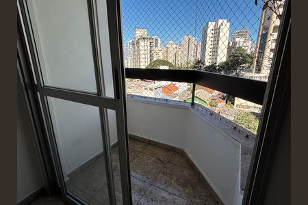 Apartamento à venda com 63m², 2 quartos e 1 vaga Apartamento à venda com 63m², 2 quartos e 1 vagaSacada