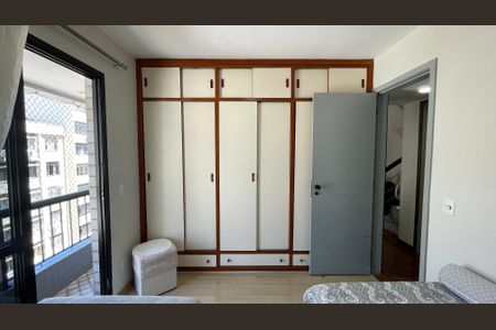 Apartamento para alugar com 145m², 3 quartos e 2 vagas Apartamento para alugar com 145m², 3 quartos e 2 vagasQuarto 1