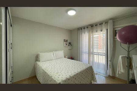 Apartamento para alugar com 145m², 3 quartos e 2 vagas Apartamento para alugar com 145m², 3 quartos e 2 vagasSuíte
