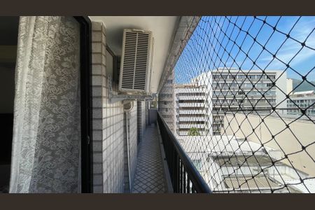 Apartamento para alugar com 145m², 3 quartos e 2 vagas Apartamento para alugar com 145m², 3 quartos e 2 vagasVaranda da Sala